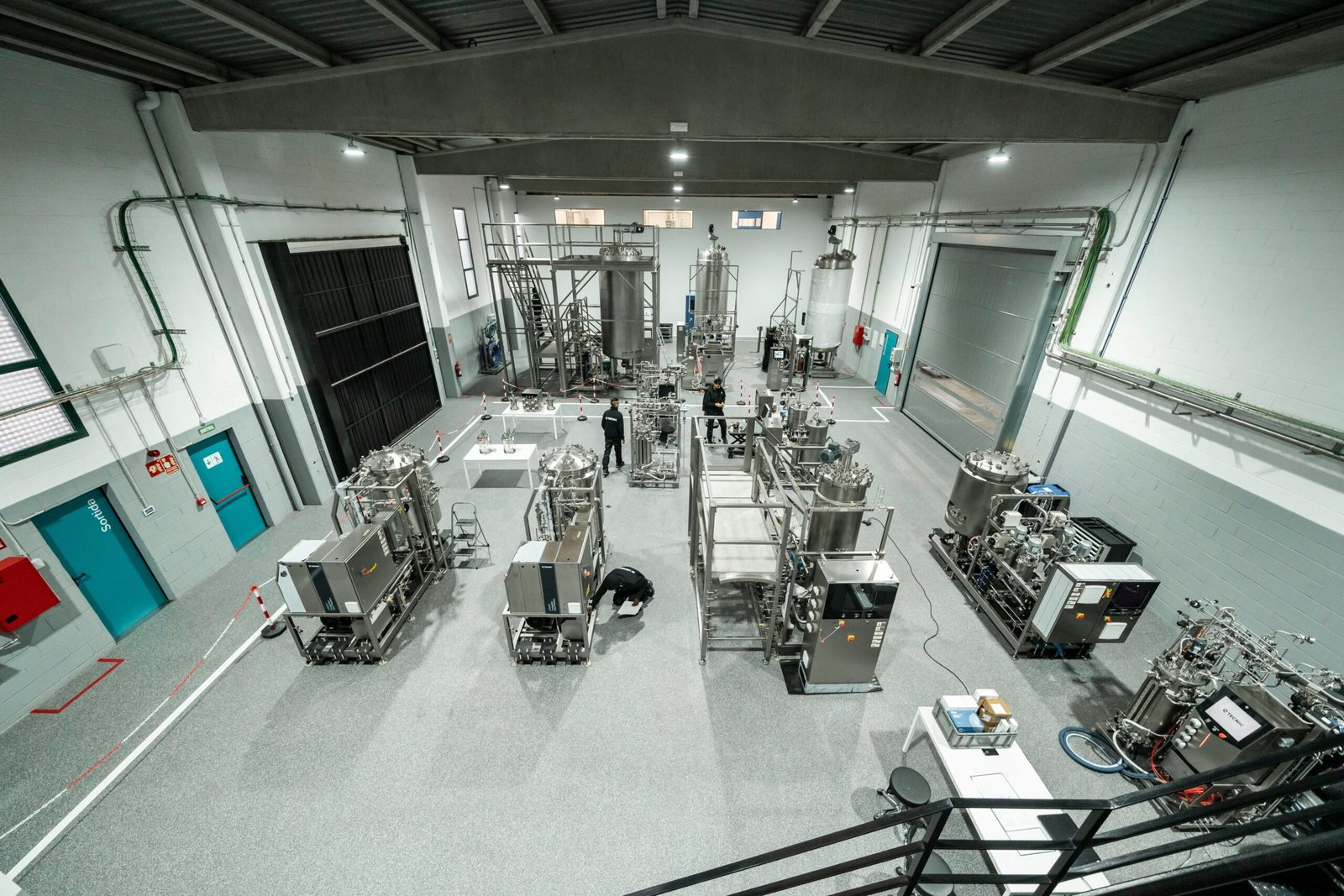 Bioprocessing equipment